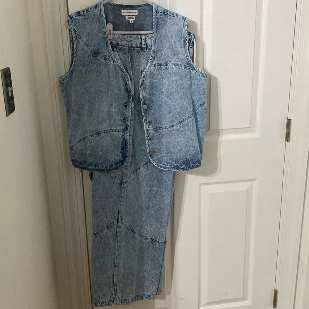 Free people native youth vest and jeans L  NWT 100 cotton lightweight set